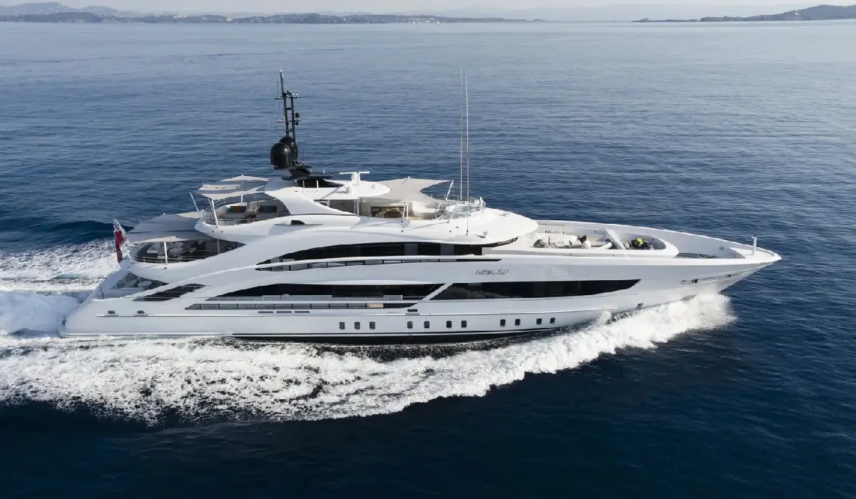 Heesen - Arkadia - Luxury Yacht Charter - Preowned Luxury Yachts - Exclusive Concierge Club.webp
